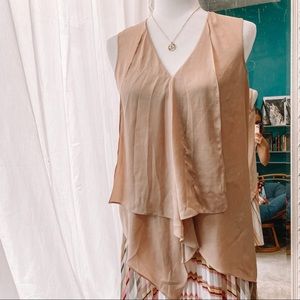 {3 For $25} Blush layered BCBG Maxazria Blouse
